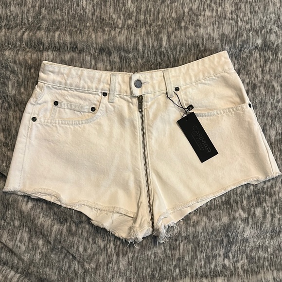 Carmar Full Zip Jean Shorts 🤍